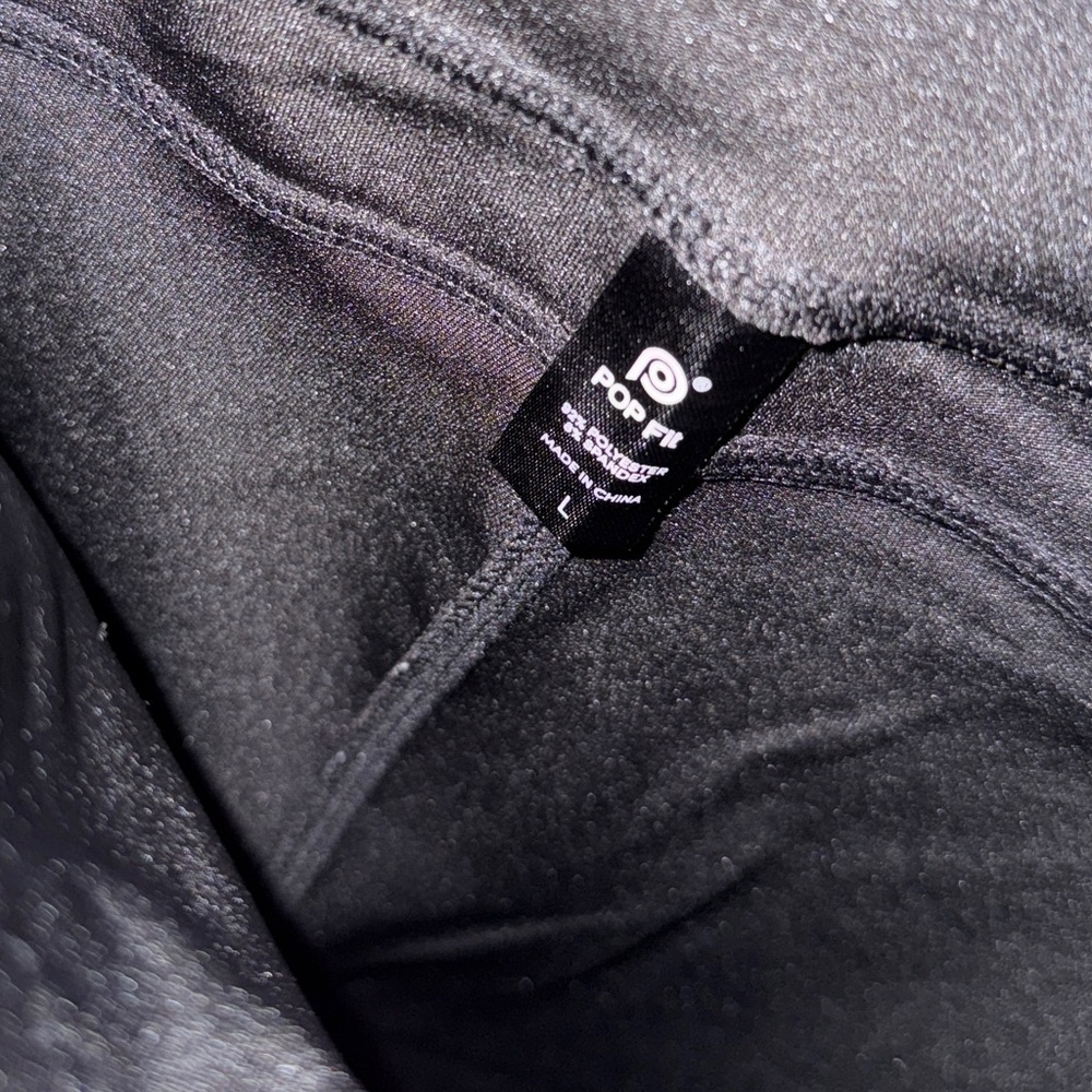 POP Fit Classic Black Leggings - Picture 3 of 4